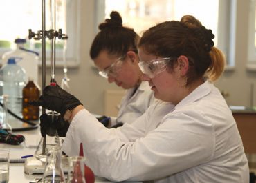 Busy summer vacation for Chemistry students